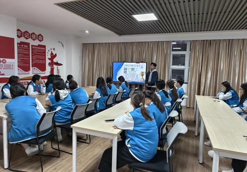 竞赛赋能，朋辈领航——财经与物流管理学院在“一站式”学生社区举办竞赛经验分享会