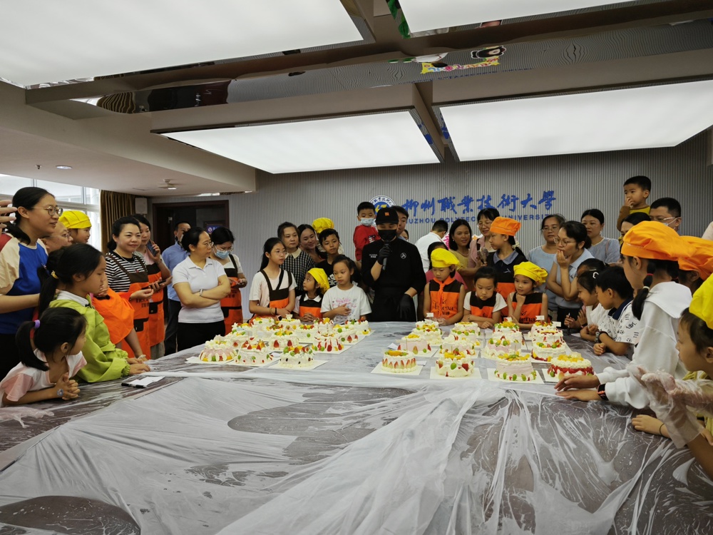 喜莲娜糕点老师评比 喜莲娜糕点老师评比