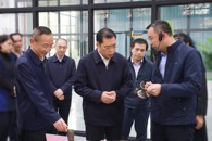 自治区人民政府副主席、党组成员李常官莅临bb贝博指导调研