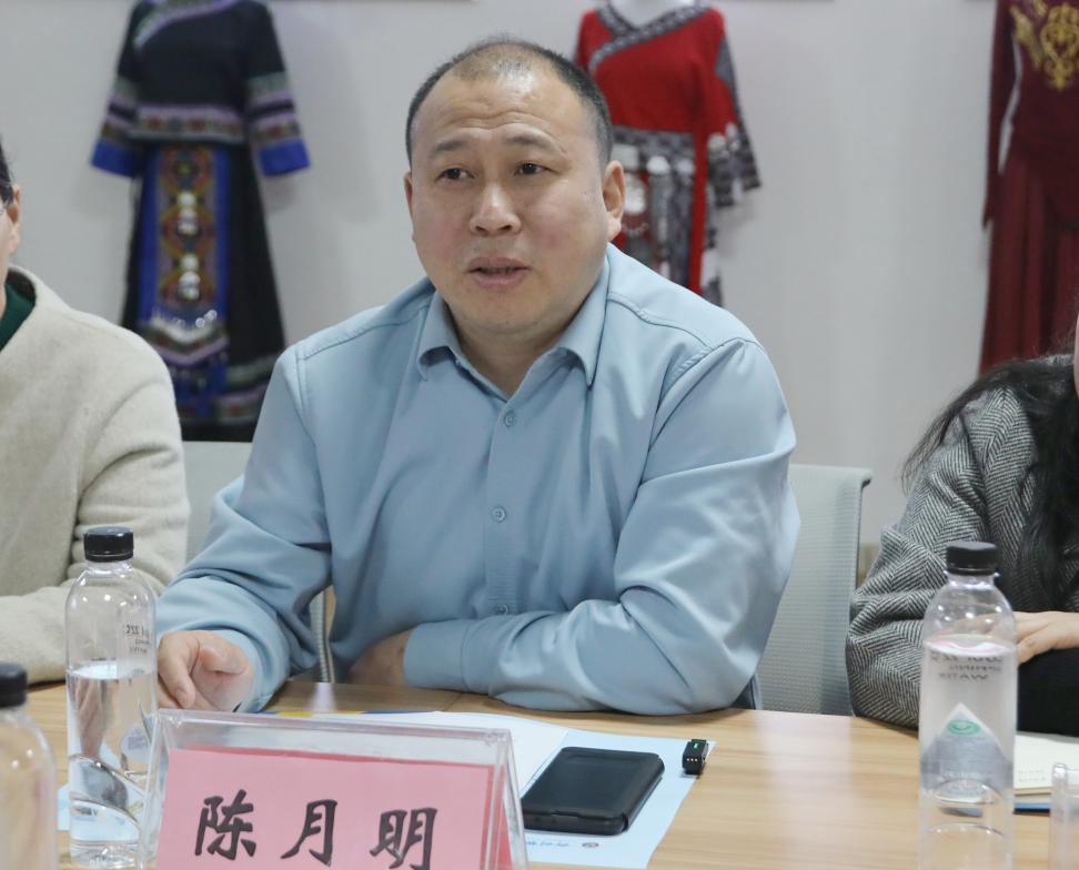 党委学生工作部部长、学生工作处处长(主持工作)陈月明