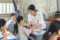 赋能乡村物流  点亮侗乡童年——财经与物流管理学院成功开展大学生暑期“三下乡”社会实践