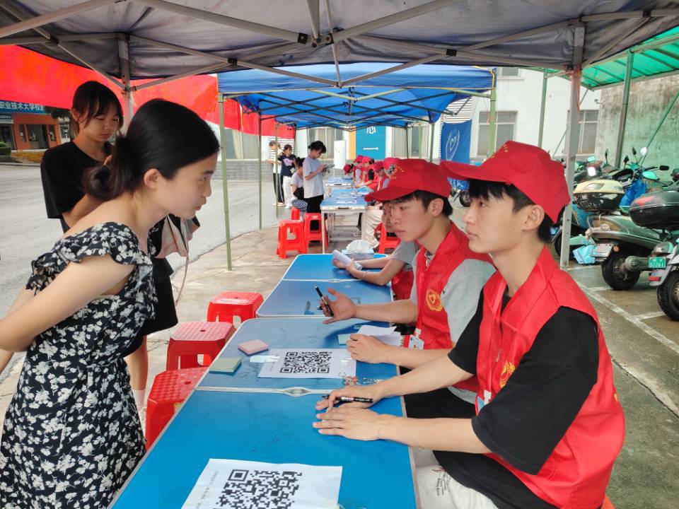 图示, 示意图

中度可信度描述已自动生成:ver1