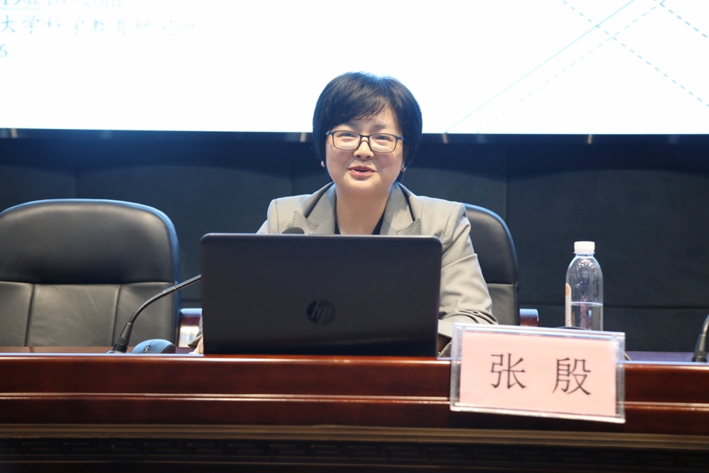 retouch_2025111618452344