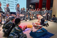 bb贝博组织2025级社湾校区全体新生开展应急救护持证培训