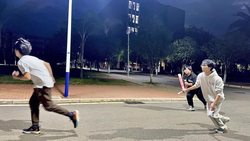 E0859E99529C19369D8628C2637F808E